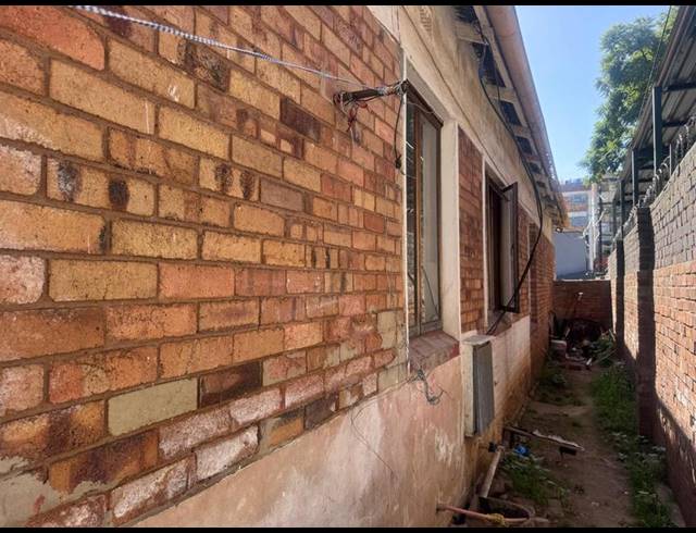3 BEDROOM HOUSE FOR SALE IN YEOVILLE